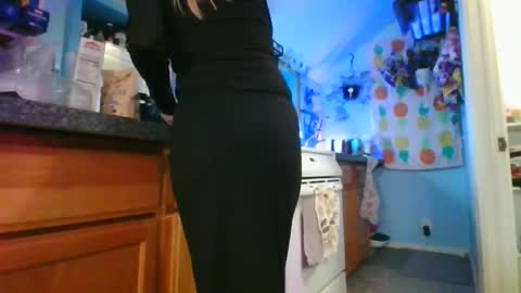 Snapshot of creamyslvt chatting on 10, 2, 2026 Bamby online show from 10, 2, 2026