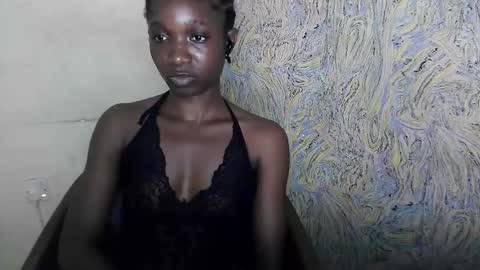 creamyxsugar online show from 20, 9, 2025