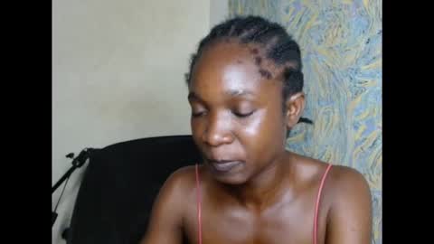 creamyxsugar online show from 22, 9, 2025