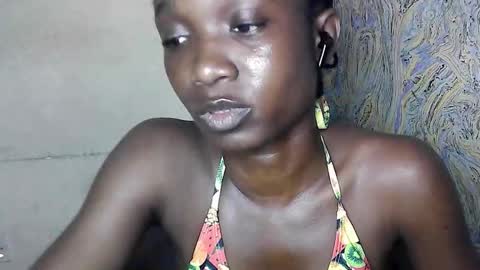 creamyxsugar online show from 23, 9, 2025