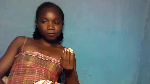 creamyxsugar online show from 4, 11, 2025