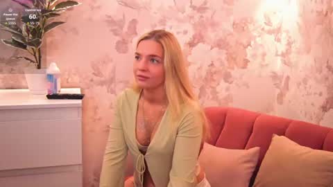 Snapshot of creamyyssweet chatting on 14, 6, 2026 creamyyssweet online show from 14, 6, 2026