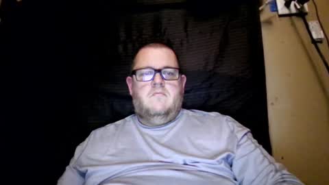 The hopeless romantic online show from 30, 1, 2025