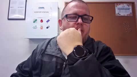 The hopeless romantic online show from 21, 12, 2025