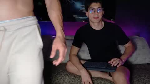 CRHISTIAN online show from 2, 4, 2026