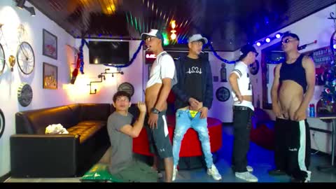 crismens online show from 13, 12, 2025