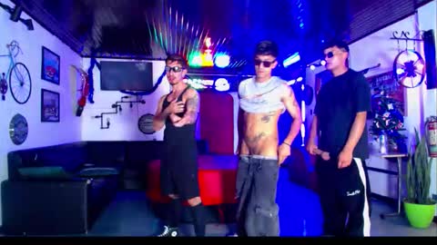 crismens online show from 17, 12, 2025