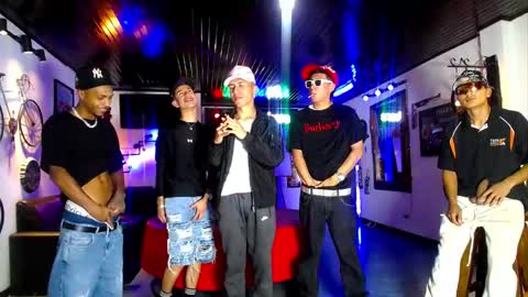 crismens online show from 30, 4, 2026