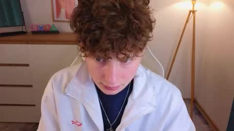 Chris online show from 19, 10, 2025