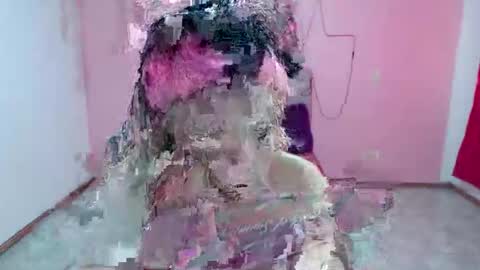 Snapshot of cristal_hills_19 chatting on 26, 11, 2025 Cristal online show from 26, 11, 2025