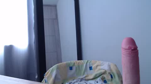 Snapshot of cristal_sexyboobs_ chatting on 28, 1, 2025 Cristal online show from 28, 1, 2025