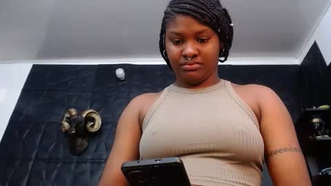 Snapshot of cristal_smith06 chatting on 23, 10, 2025 Hanna online show from 23, 10, 2025