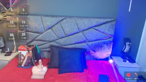 CRISTAL MILF online show from 3, 12, 2024