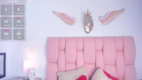 cristal online show from 2, 2, 2025