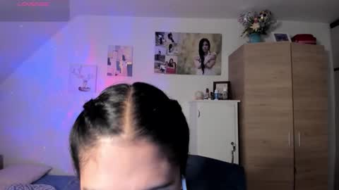 veronika online show from 25, 2, 2026