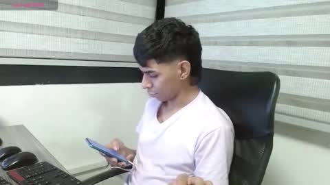 cristhian online show from 23, 9, 2025