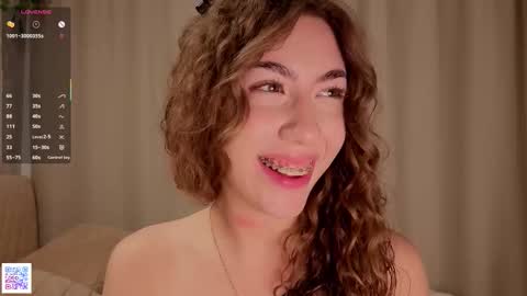 Snapshot of cristiagresto chatting on 14, 12, 2025 Emma Gift for each subscriber of the fan club online show from 14, 12, 2025