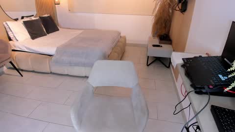 Cristian  online show from 8, 2, 2025