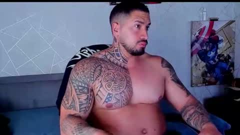 Snapshot of cristian_walker chatting on 8, 5, 2026 cristian walker online show from 8, 5, 2026