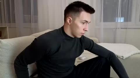 CristianoHailey online show from 2, 3, 2025