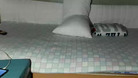 cristianrr184034 online show from 13, 4, 2026