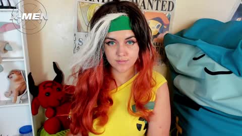 Cristina  online show from 7, 12, 2024