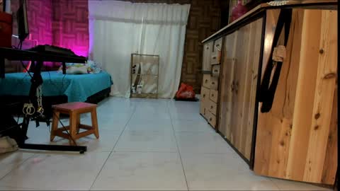 Julieta online show from 7, 4, 2026