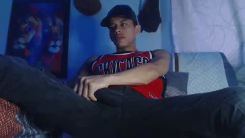 criistofer online show from 3, 10, 2025