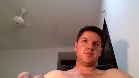 cristopher3042 online show from 9, 4, 2026