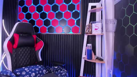 Snapshot of cristopher_wild chatting on 24, 6, 2026 Cristopher online show from 24, 6, 2026