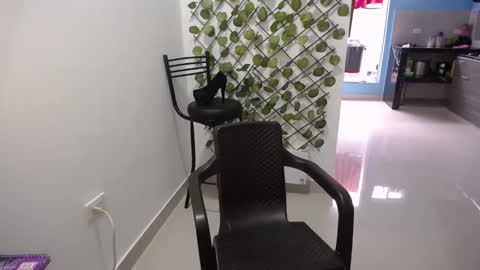 Snapshot of crisyoha4020 chatting on 13, 12, 2025 crisyoha4020 online show from 13, 12, 2025