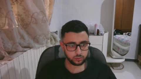 Snapshot of critical_sissy chatting on 1, 11, 2025 Mira Mira online show from 1, 11, 2025