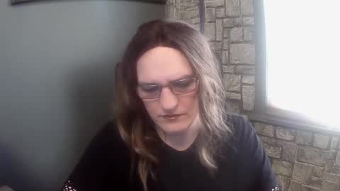 crossdresser krystal online show from 14, 12, 2024