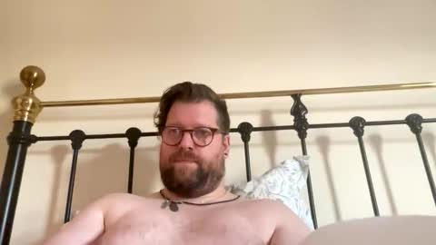 crouchendtiger online show from 29, 11, 2025