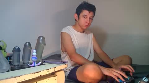 cry_guy online show from 1, 10, 2025