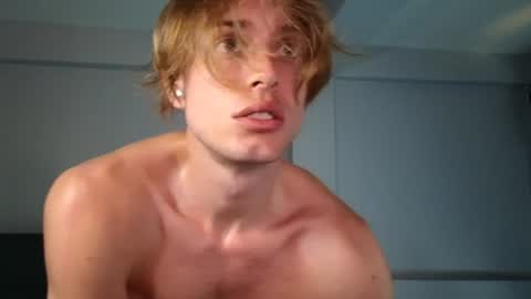 Snapshot of cryptongood chatting on 4, 2, 2025 Lin inst lingoodyy online show from 4, 2, 2025