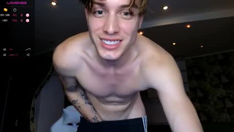 Snapshot of cryptongood chatting on 22, 9, 2025 Lin inst lingoodyy online show from 22, 9, 2025