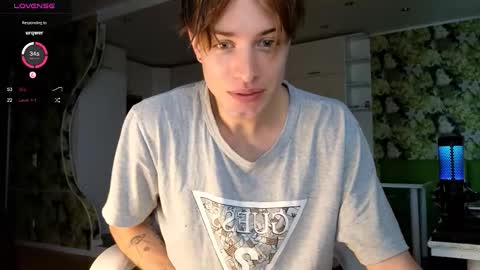 Snapshot of cryptongood chatting on 24, 9, 2025 Lin inst lingoodyy online show from 24, 9, 2025