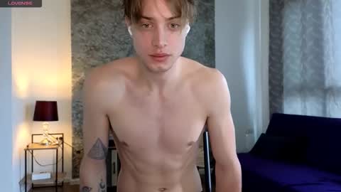 Snapshot of cryptongood chatting on 12, 11, 2025 Lin inst lingoodyy online show from 12, 11, 2025