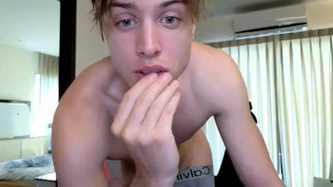 Snapshot of cryptongood chatting on 28, 11, 2025 Lin inst lingoodyy online show from 28, 11, 2025