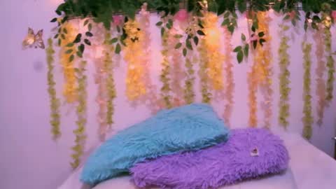 Snapshot of crysrus chatting on 28, 2, 2025 crysrus online show from 28, 2, 2025