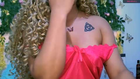 Snapshot of crysrus chatting on 11, 9, 2025 crysrus online show from 11, 9, 2025