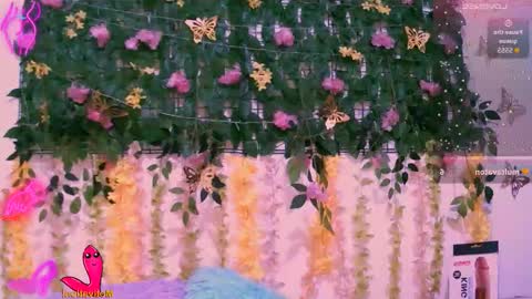 Snapshot of crysrus chatting on 13, 9, 2025 crysrus online show from 13, 9, 2025