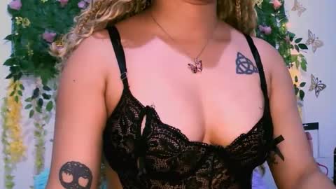 Snapshot of crysrus chatting on 20, 9, 2025 crysrus online show from 20, 9, 2025