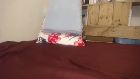 Snapshot of crystal143 chatting on 28, 1, 2025 Crys online show from 28, 1, 2025