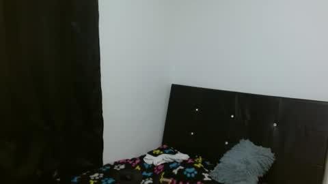 Crystal Blaze online show from 25, 2, 2025