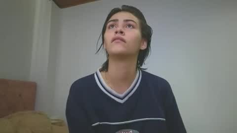 Crystal Blaze online show from 4, 10, 2025