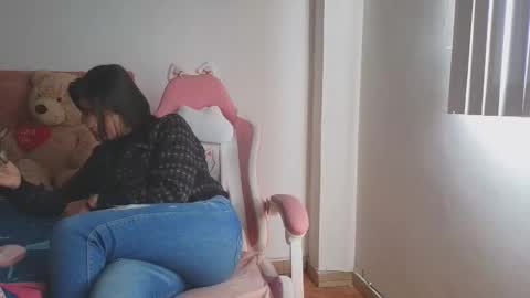 Crystal Blaze online show from 29, 10, 2025