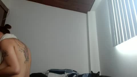 Snapshot of crystal_starx chatting on 6, 7, 2026 Crystal Blaze online show from 6, 7, 2026