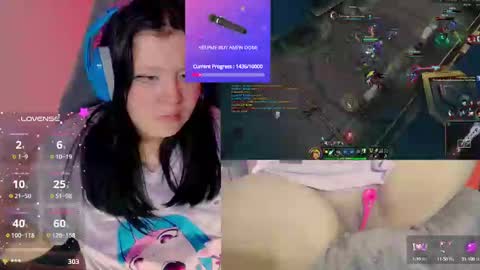 Snapshot of crystal_velvet01 chatting on 4, 1, 2025 crystal online show from 4, 1, 2025